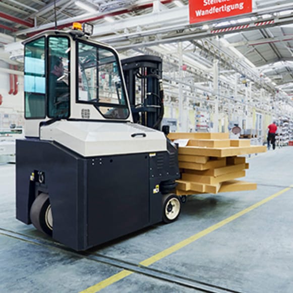Combilift - Side Loader Forklift