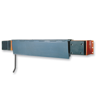 Pioneer Bar Lift Dock Edge